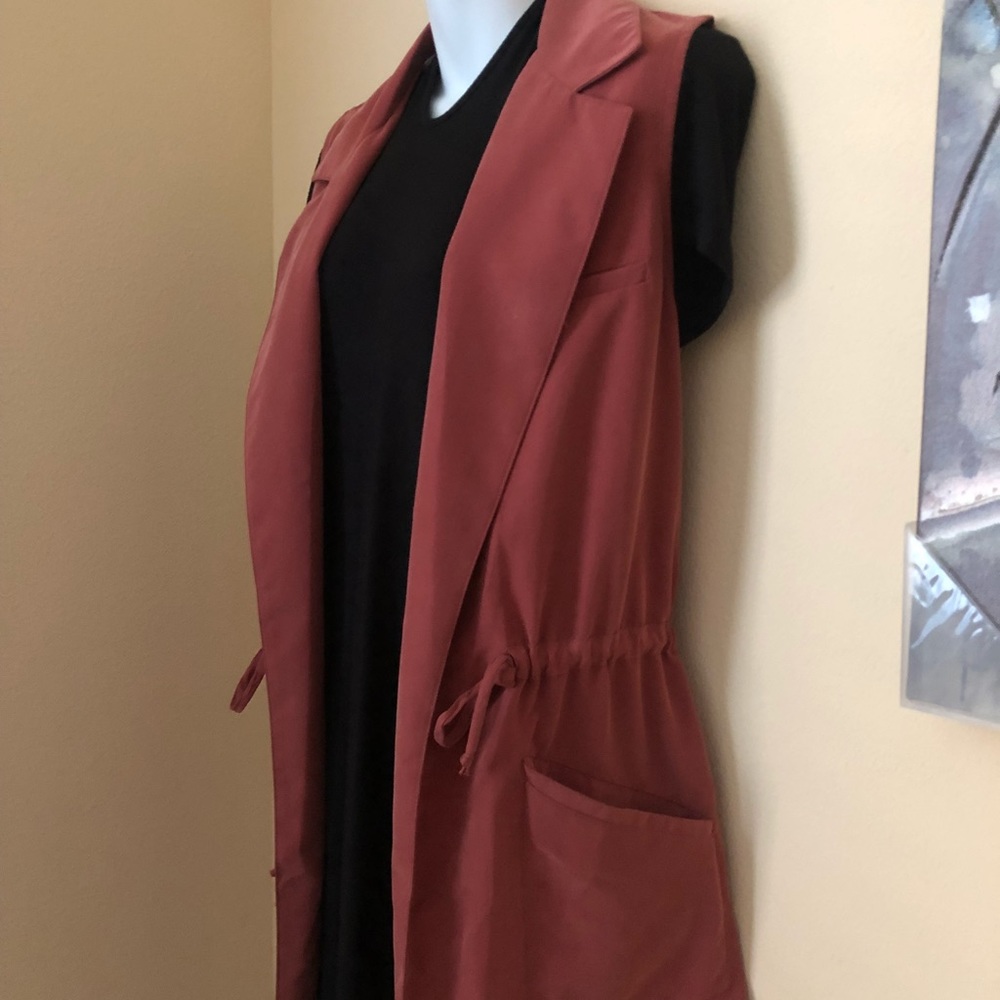 Anthropologie vest